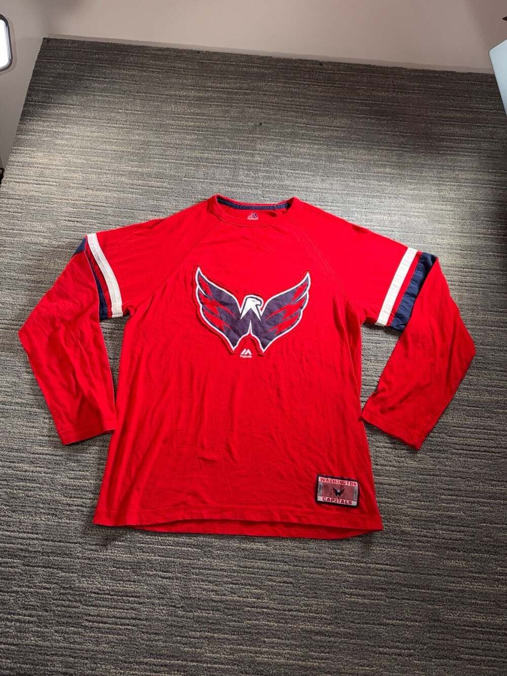 Majestic Washington Capitals Weagle Logo Long Sleeve Shirt Red Size Large